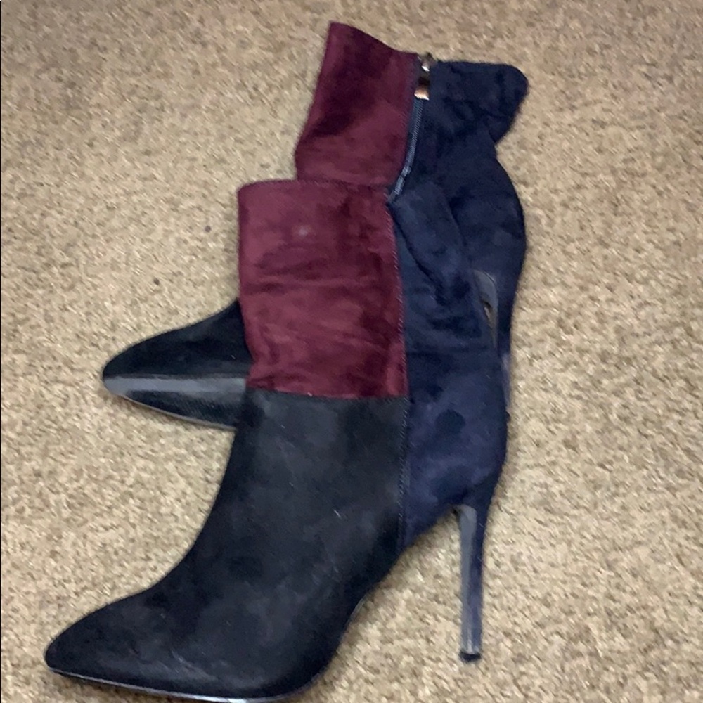 Shoes - Picture 4 of 4